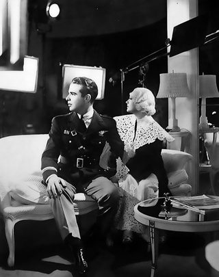 Page Miss Glory still 7