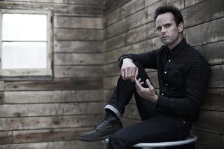 Walton Goggins, photo 1 of 3
