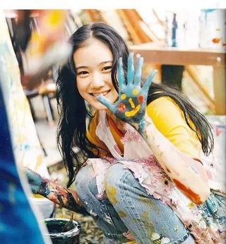 Honey and Clover still 2