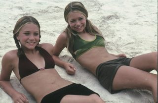Holiday in the Sun still 2