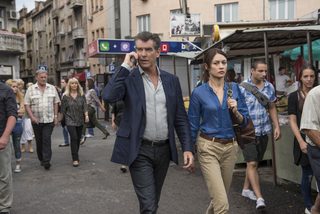 The November Man still 4