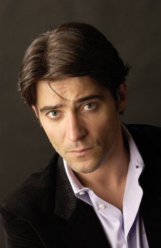 Goran Visnjic, photo 2 of 3