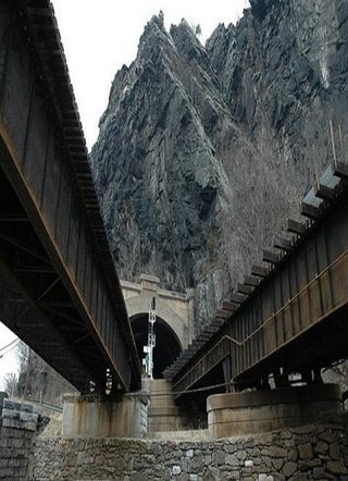 Atlas Shrugged: Part I still 5