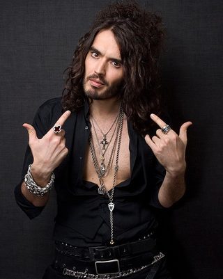 Russell Brand, photo 3 of 3