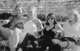 Never Been Kissed still 5