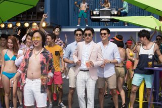 Crazy Rich Asians still 7