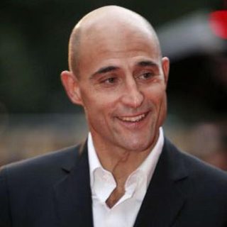 Mark Strong, photo 1 of 3