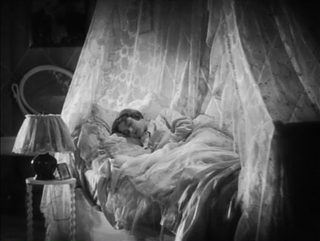The Prom still 5