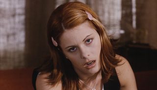 Amanda & the Alien still 2