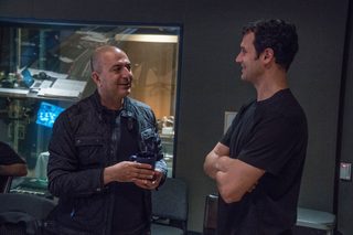 The Mountain Between Us still 3