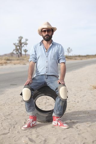 Rubber still 4