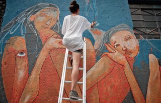 Street Heroines still 6