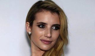 Emma Roberts, photo 1 of 3