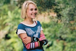 Bridge to Terabithia still 2