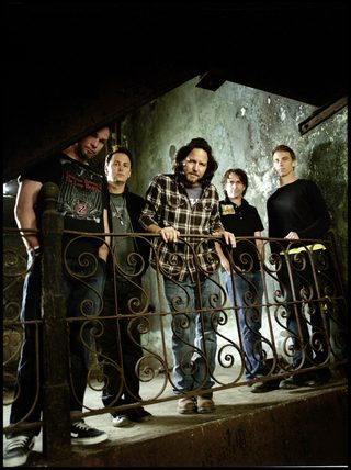 Pearl Jam Twenty still 1