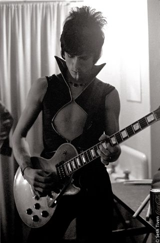 Gimme Danger still 2