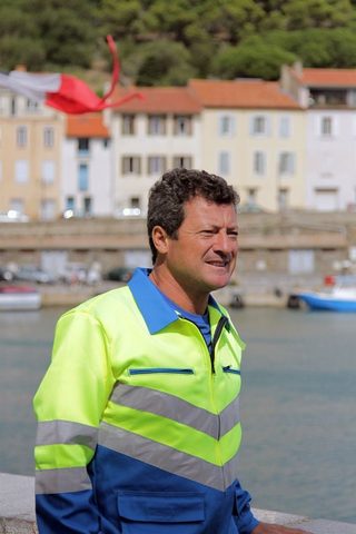 Les Municipaux, ces héros still 8