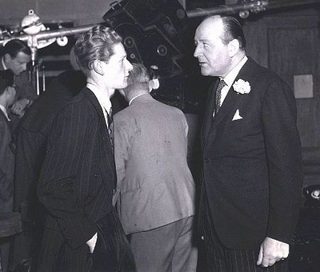 The Man in the White Suit still 5