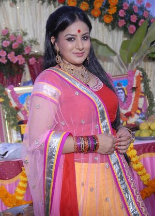 Abhinetri still 2