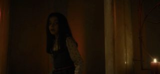 Housewife still 4