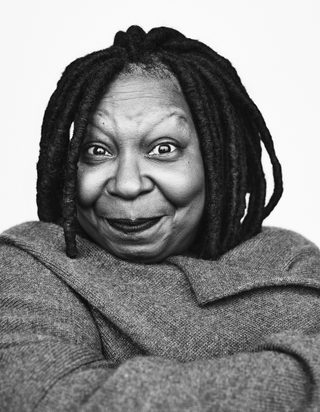 Whoopi Goldberg, photo 1 of 3