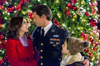 The Christmas Note still 4