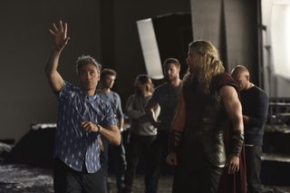 Thor: Ragnarok still 2