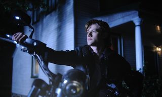 Wolves still 4