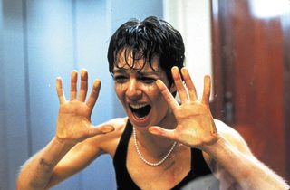 La Femme Nikita still 2