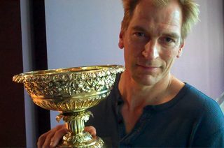 Julian Sands, photo 1 of 3