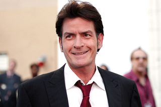 Charlie Sheen, photo 2 of 3