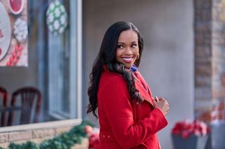 Christmas with a Kiss still 1