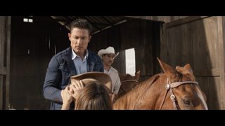 Ladrones still 3