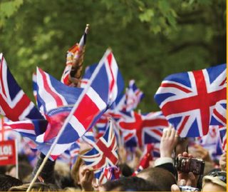 Harry & Meghan: A Modern Royal Romance still 2