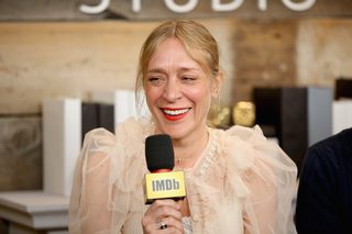Lizzie still 8