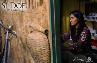 Si Doel the Movie still 3