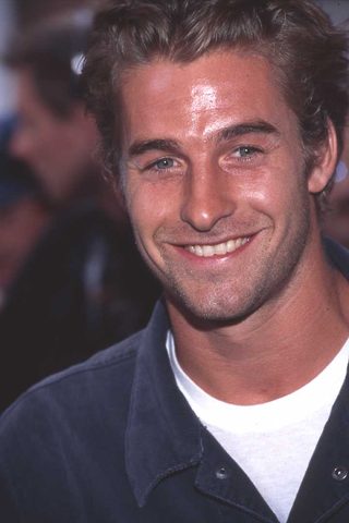 Scott Speedman, photo 3 of 3