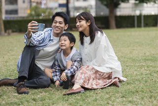 Love Life still 5