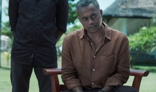 Kannum Kannum Kollaiyadithaal still 6