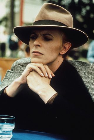 The Man Who Fell to Earth still 2