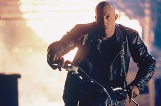 xXx still 8