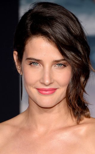 Cobie Smulders, photo 1 of 3