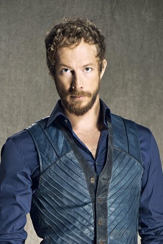 Kris Holden-Ried, photo 3 of 3