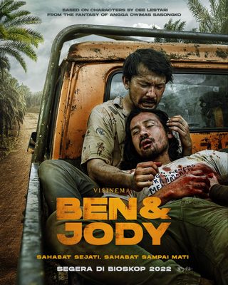 Ben & Jody still 7