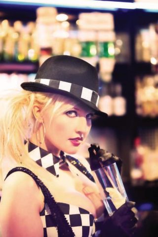 Clubbed still 3