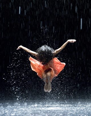 Pina still 6