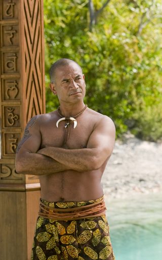 Couples Retreat still 7
