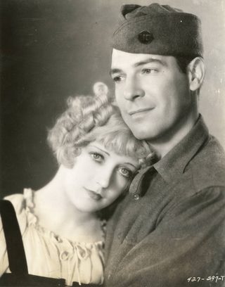 Marianne still 3