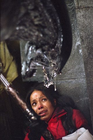 AVP: Alien vs. Predator still 2