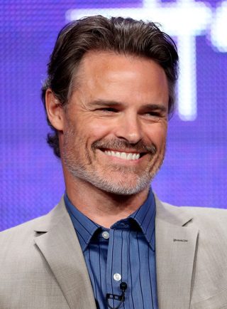 Dylan Neal, photo 1 of 3
